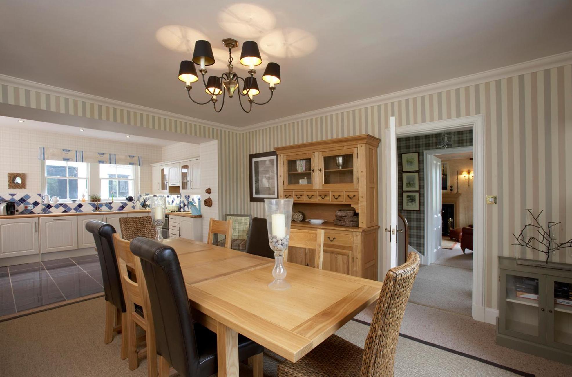 Ness Castle Lodges Inverness Extérieur photo